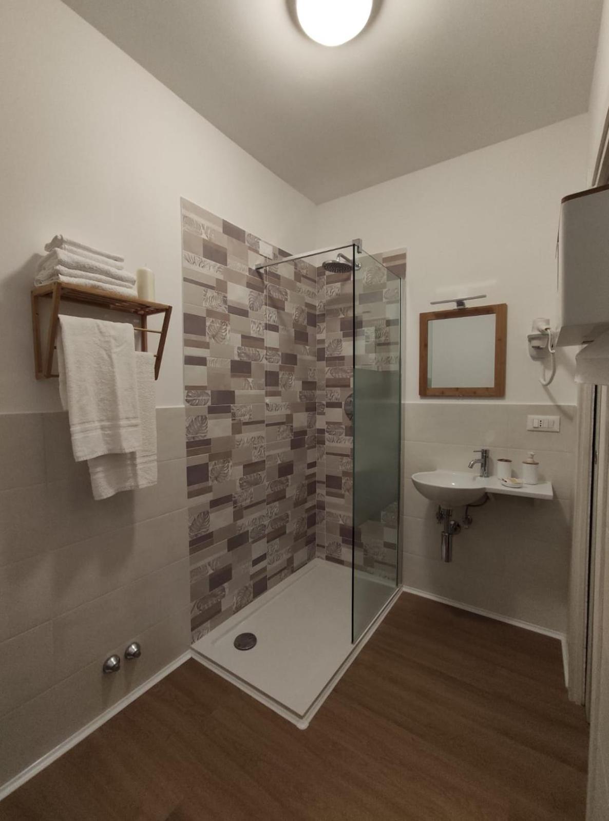 Loremi Rooms 泰尔莫利 外观 照片